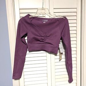 Forever 21 purple active crop top